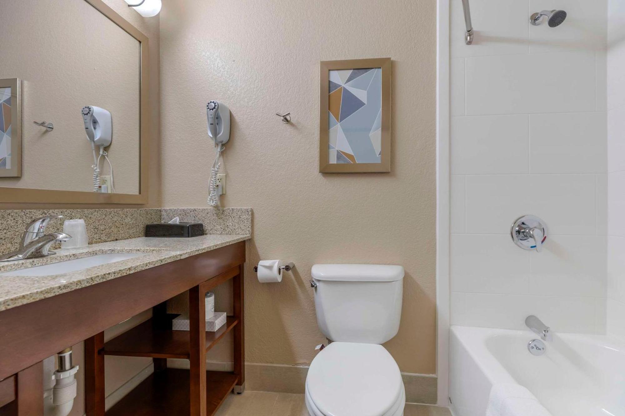 Comfort Inn & Suites Боулдер Экстерьер фото